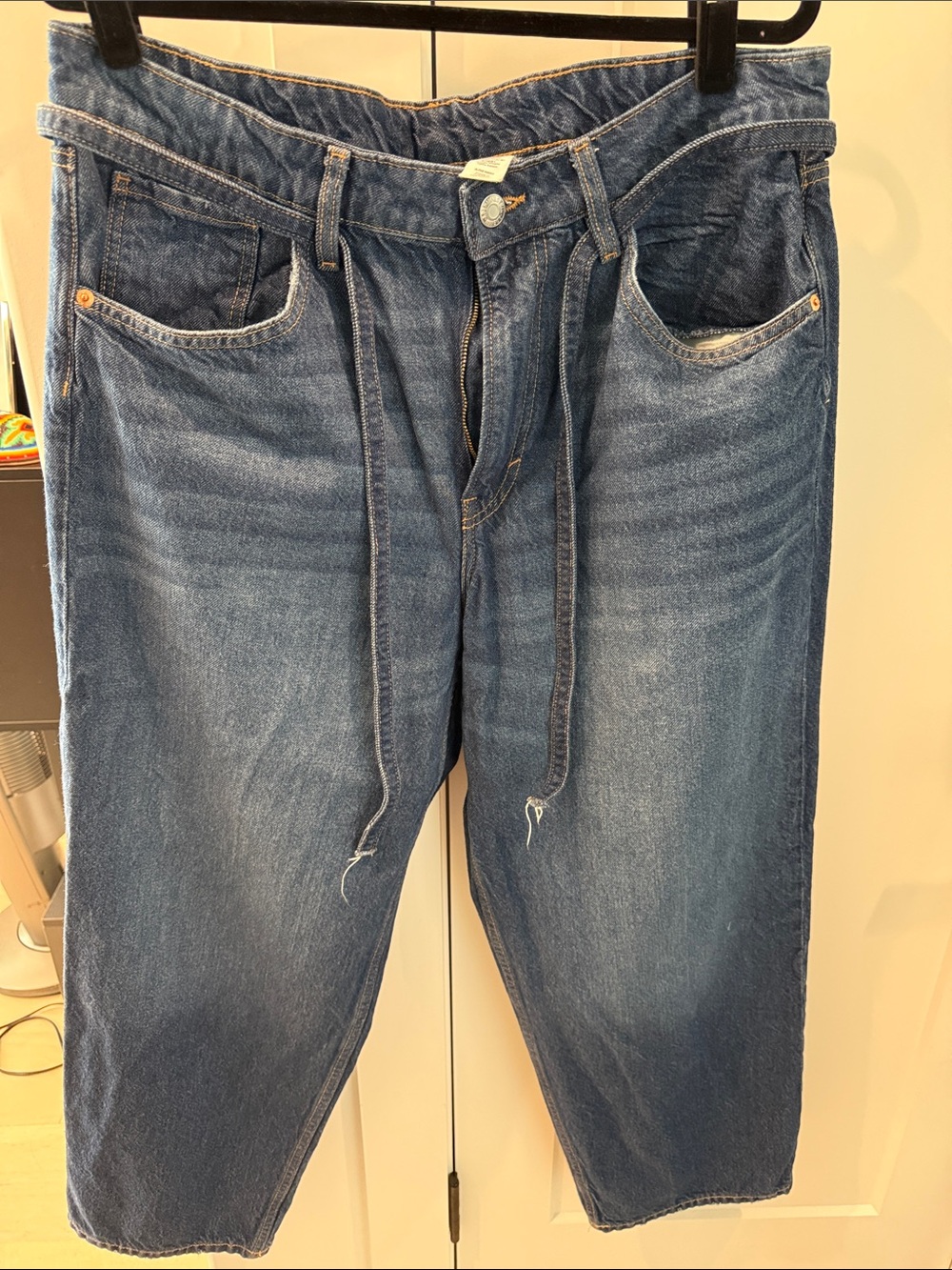 Relaxed Drawstring women’s H&M Jeans in Denim Blue